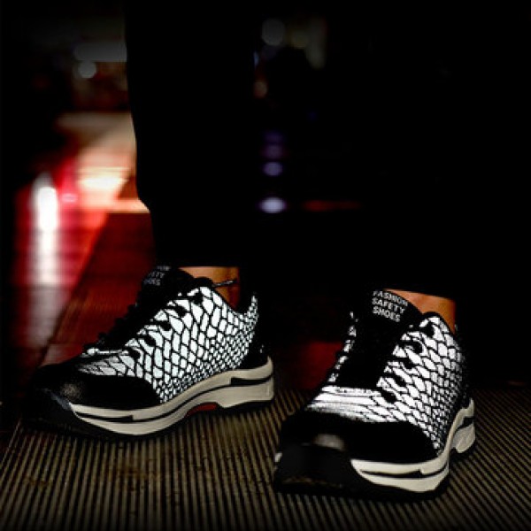 Men Luminous Running Shoes Outdoor Hiking Climbing Shoes Breathable Work Shoes