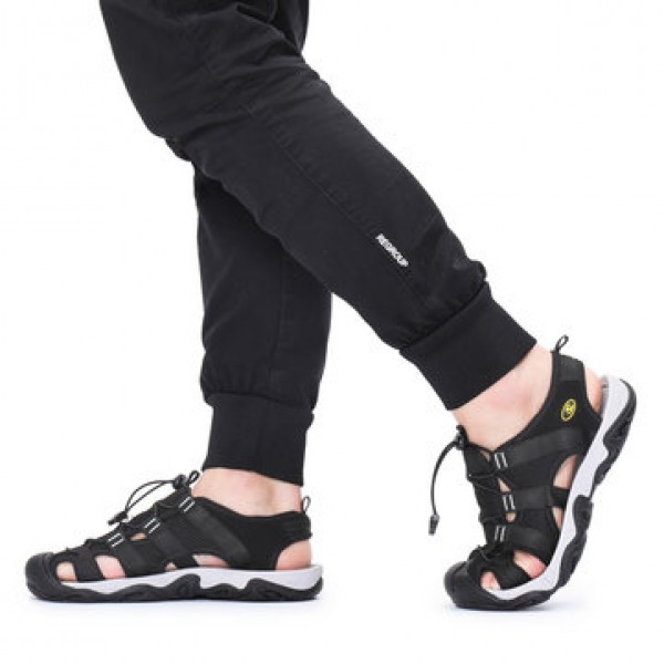 Gracosy Men Sandals Leather Breathable Non-Slip Quick Drying Fish Sandals Clip Toe Sandals