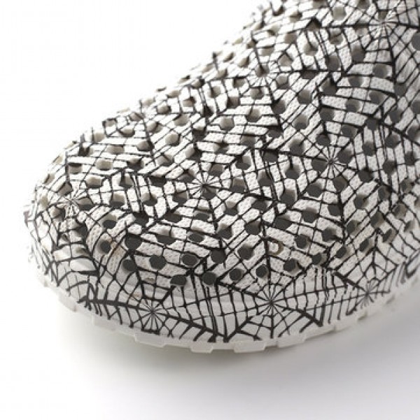 Q839 Men Summer Outdoor Casual Non-slip Ventilated Breathable Beach Hollow Shoes Sandals Slippers